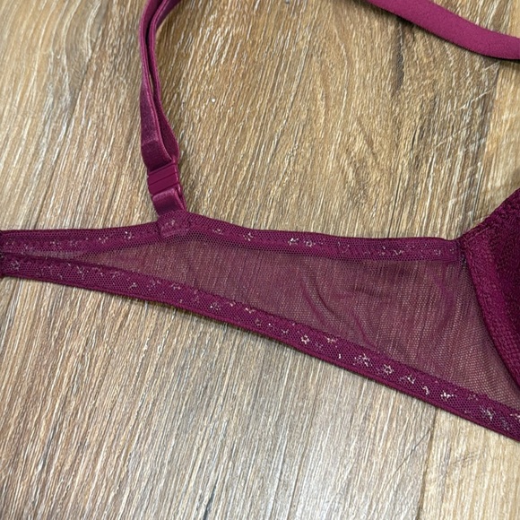 Victoria’s Secret Burgundy Sexy Plaid Lace Push Up Bra (Size: 34A) - Picture 5 of 13